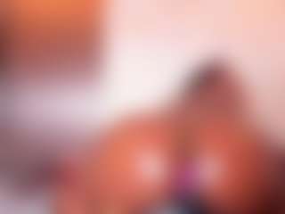 Live cam show with BritneyVega - Black HD on Camsoda