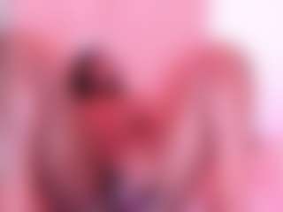 Live cam show with BritneyVega - Foot Fetish Black on Camsoda | colombia