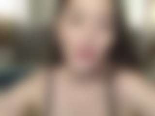 Live cam show with MeloeLili - Thin on Mixed Magazine Live