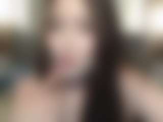 Live cam show with MeloeLili - Cosplay on CamClone