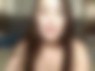 Live cam show with MeloeLili - Green Eyes on hotwifechat.live