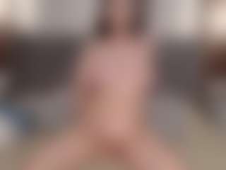 Live cam show with MeloeLili - Solo on Soda Cam