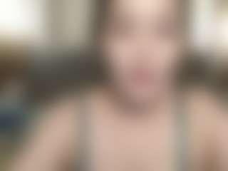 Live cam show with MeloeLili - Thin on sexylive.show