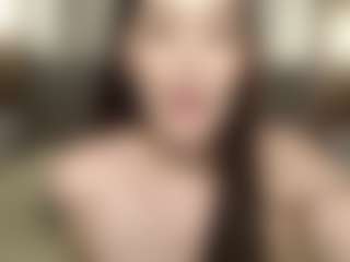Live cam show with MeloeLili - Body Massage on CamwithHer