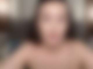 Live cam show with MeloeLili - Cosplay Big Tits on Milfs Live