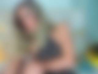 miley-777's Live Sex Cam Show