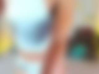 miley-777's Live Sex Cam Show