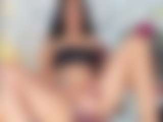 Live cam show with miley-777 - Smoking on Hubzter Live