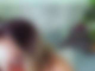 Live cam show with miley-777 - Drinking on madthumbs