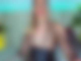 miley-777's Live Sex Cam Show