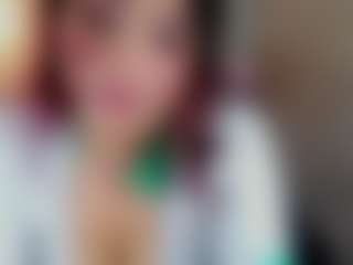 Live cam show with moniquehicks - Living Room on CamSodaAdn