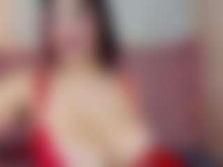 Live cam show with moniquehicks - Joi on wildcum.com
