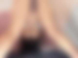 Live cam show with moniquehicks - Neon Hair on Hubzter Live