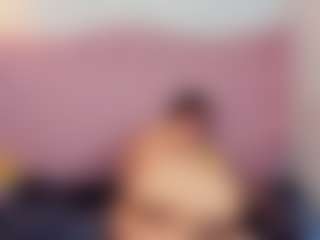Live cam show with moniquehicks - Amateur on Camsoda