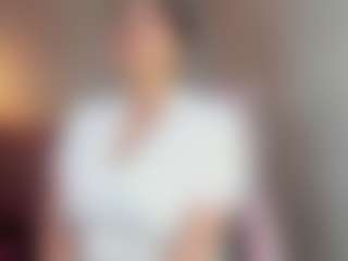 Live cam show with moniquehicks - Joi on Livezox