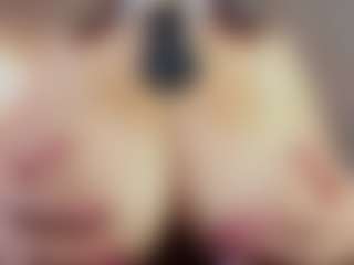 Live cam show with moniquehicks - Green Eyes on Camsoda