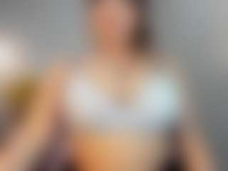 Live cam show with moniquehicks - Public on Milf Play