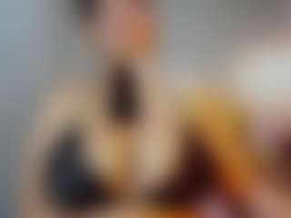 Live cam show with moniquehicks - Role Play on AdultVida.com