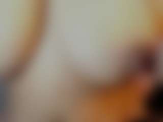 Live cam show with moniquehicks - Self Suck on xfollow cams