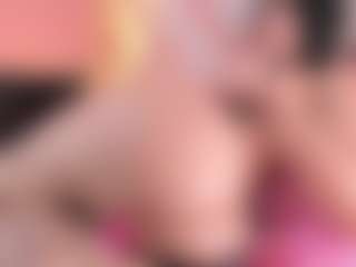MissCarolinne666's Live Sex Cam Show