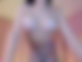 MissCarolinne666's Live Sex Cam Show