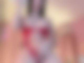 Miss Carolinne 666's Live Sex Cam Show