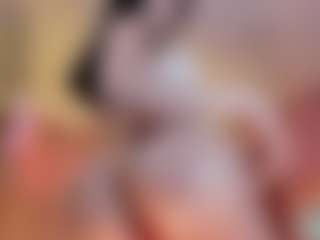 Miss Carolinne 666's Live Sex Cam Show