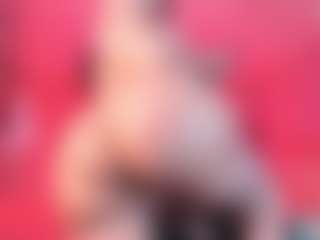 Miss Carolinne 666's Live Sex Cam Show