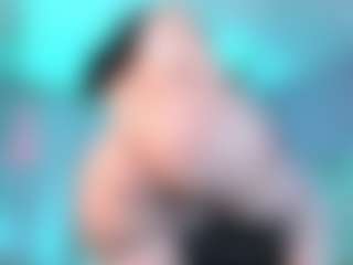 Miss Carolinne 666's Live Sex Cam Show