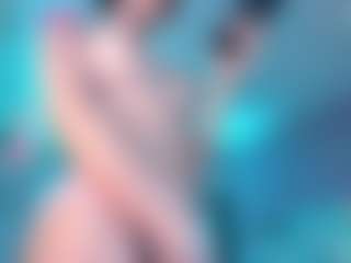 Miss Carolinne 666's Live Sex Cam Show
