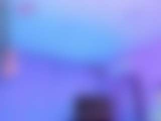 Live cam show with Miss Carolinne 666 - Tease on Camming Site