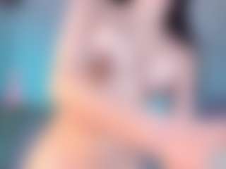 Live cam show with Miss Carolinne 666 - Drinking on liverealitysex.com