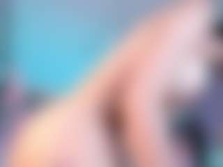 Miss Carolinne 666's Live Sex Cam Show