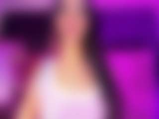 Miss Carolinne 666's Live Sex Cam Show