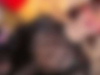 Live cam show with Camila Vasquezz - Flat Chested on Camsoda