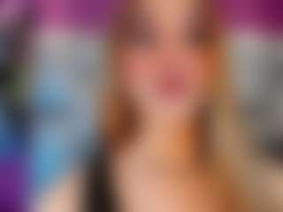 Live cam show with Camila Vasquezz - Spank on Free Soda