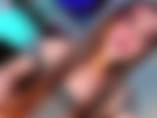 Live cam show with Camila Vasquezz - Big Balls on CamClone