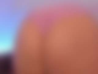 Emmatorrees's Live Sex Cam Show