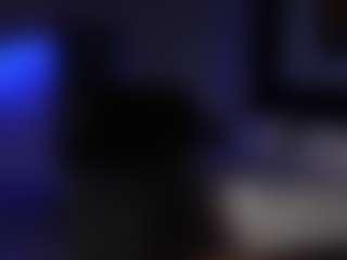 Live cam show with Ms-K - Brown Eyes on Gym Cam Girls