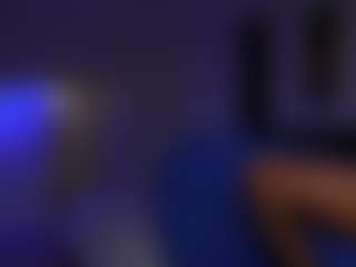 Ms-K MILF webcam performer live streaming