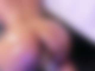 SusanCouper's Live Sex Cam Show