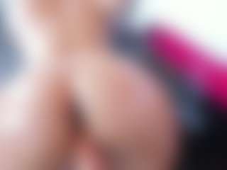 SusanCouper MILF webcam performer live streaming