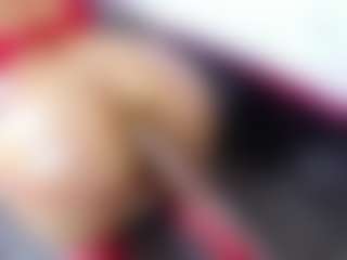 Live cam show with SusanCouper - Tease on Free Soda