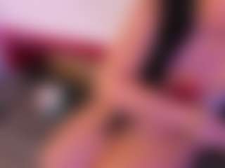 Live cam show with SusanCouper - Fingers on Fling VIP Chat