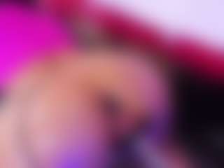 Live cam show with SusanCouper - BBW on chickslive.net