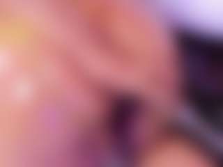 Live cam show with SusanCouper - Curvy MILF on Camsoda