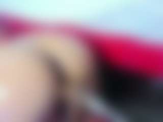 Live cam show with SusanCouper - Curvy MILF on Gym Cam Girls