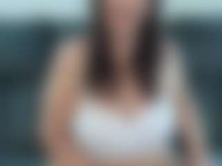 BustyHousewife's Live Sex Cam Show
