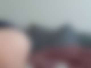 BustyHousewife's Live Sex Cam Show