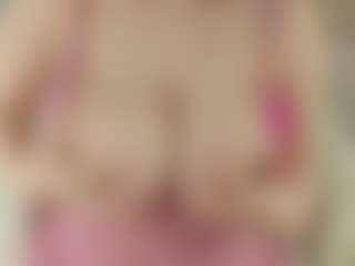 Live cam show with Milk Breast - Upskirt on Fling VIP Chat